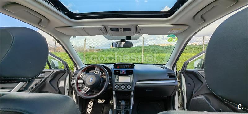 SUBARU Forester 2.0 CVT Executive Plus