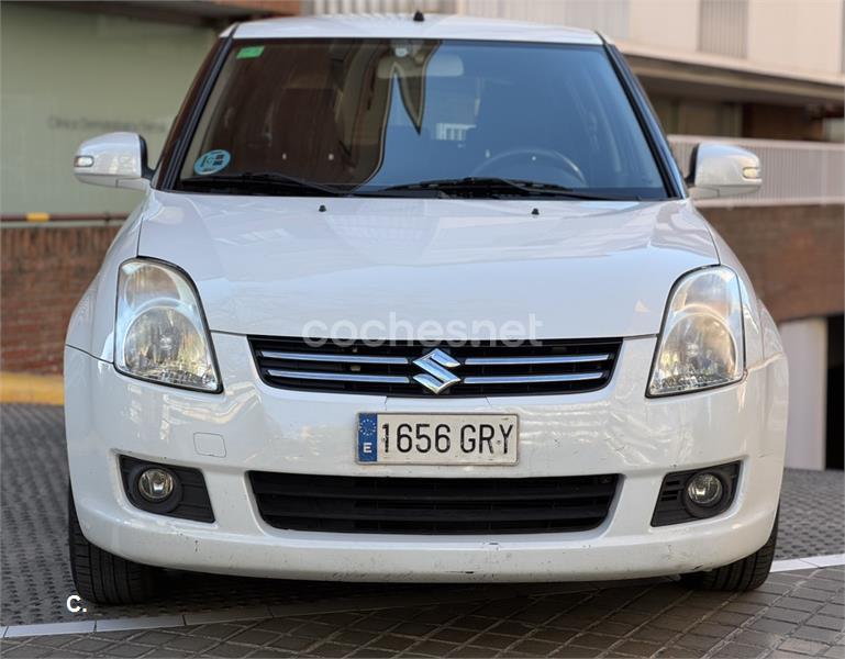 SUZUKI Swift 1.3 GLX