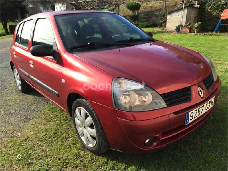 RENAULT Clio