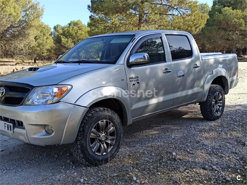 TOYOTA Hilux 3.0 D4D Doble Cabina VX 4x4