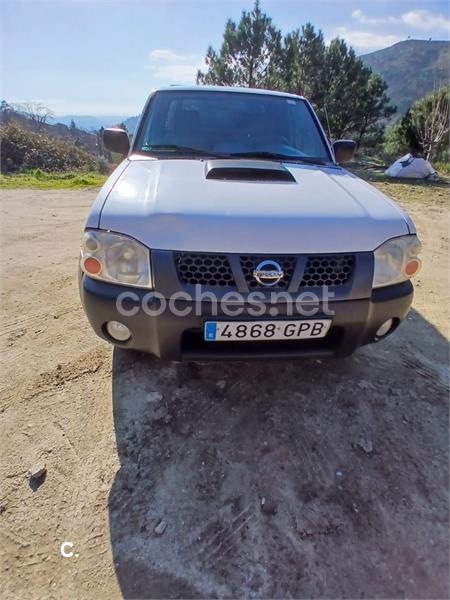 NISSAN NP300 Pick Up 4X2 Doble Cabina Comfort