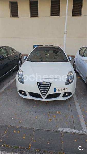 ALFA ROMEO Giulietta 2.0 JTDm Distinctive