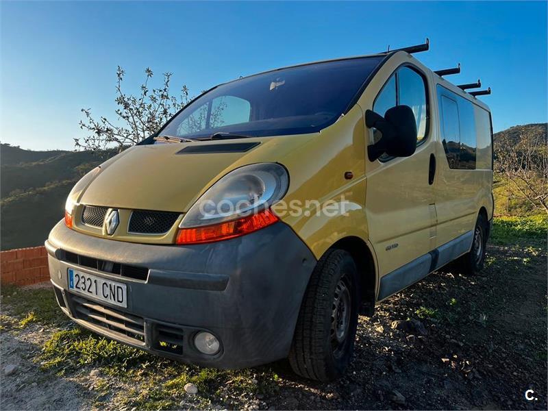 RENAULT Trafic