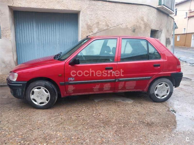 PEUGEOT 106