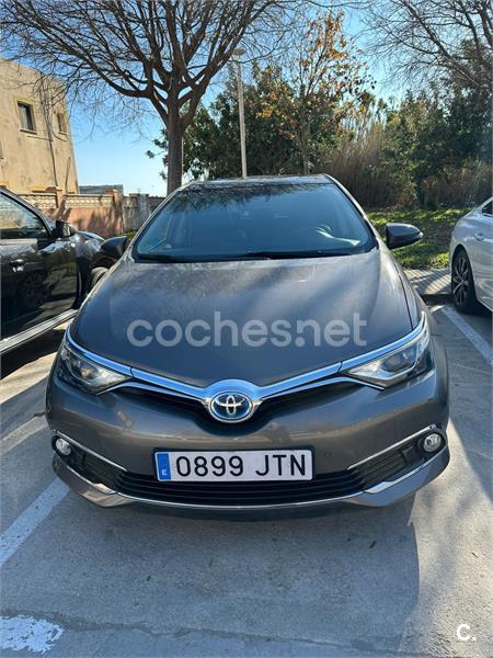 TOYOTA Auris 1.8 140H Hybrid Advance