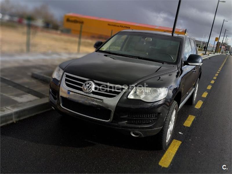 VOLKSWAGEN Touareg 2.5 R5 TDI Tiptronic