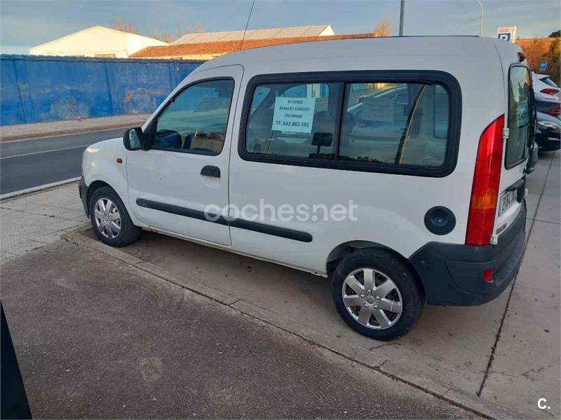 RENAULT Kangoo