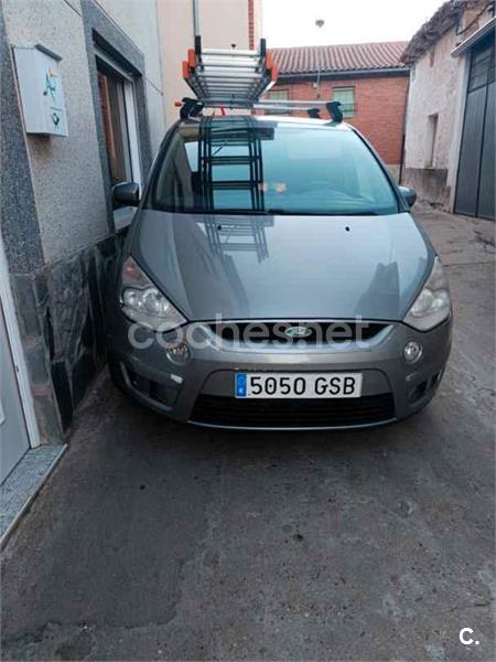 FORD SMAX