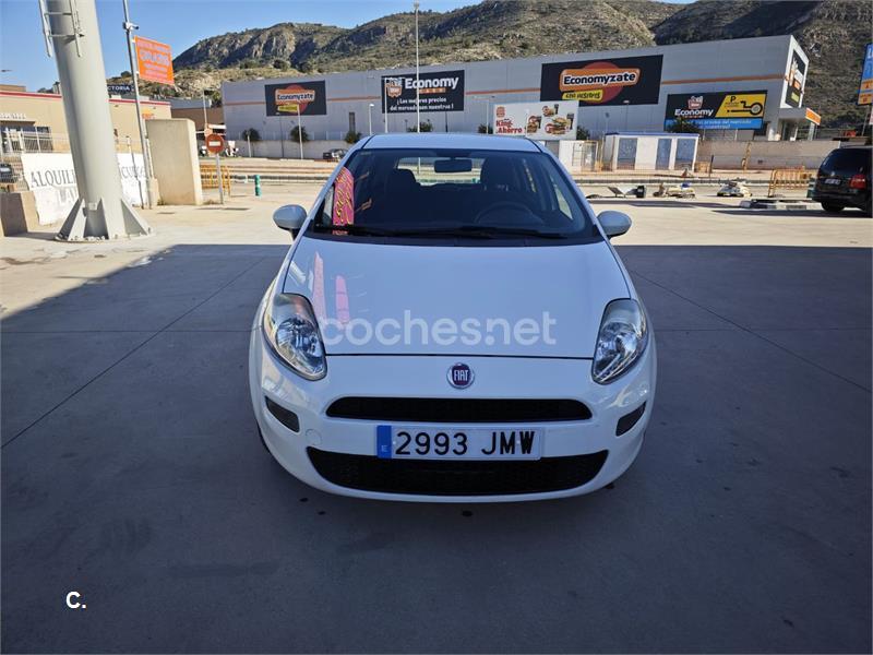 FIAT Punto 1.2 8v Easy SS Gasolina