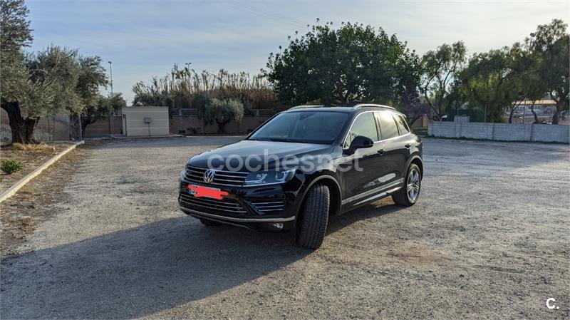 VOLKSWAGEN Touareg RLine 3.0 TDI Tiptronic BMT