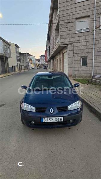 RENAULT Megane