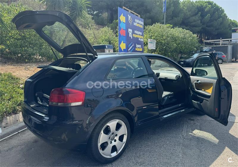 AUDI A3 2.0 TDI AMBIENTE