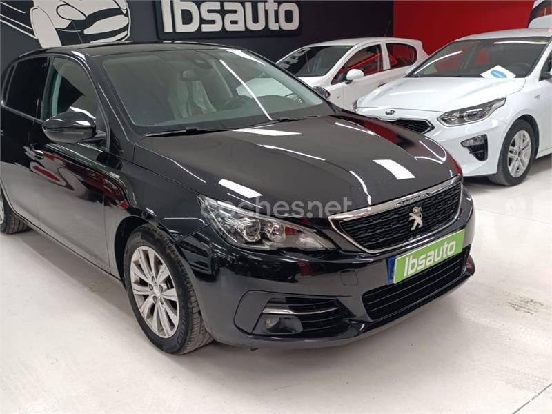 PEUGEOT 308 Style 1.2 PureTech