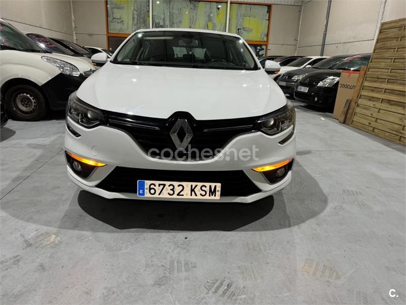 RENAULT Megane