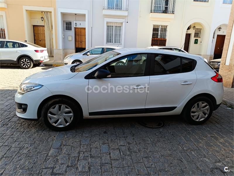 RENAULT Megane Life dCi 95 eco2