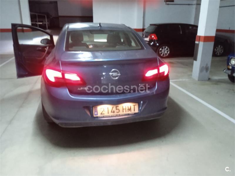 OPEL Astra 1.7 CDTi 110 CV Selective Business