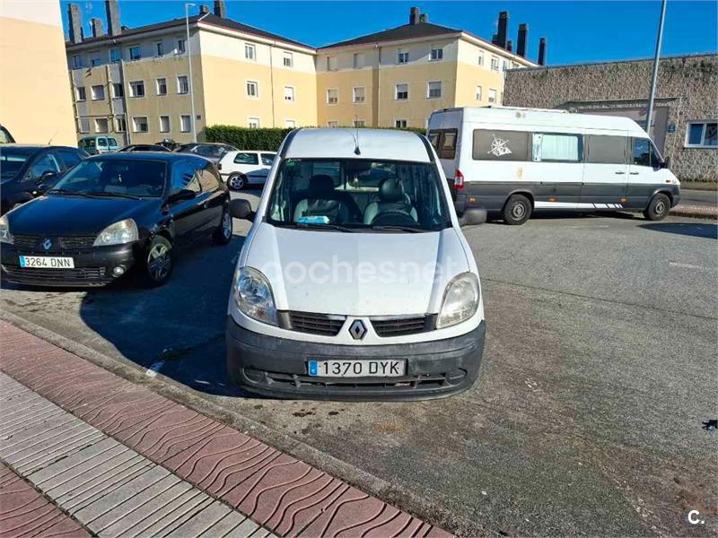 RENAULT Kangoo