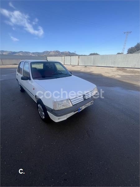 PEUGEOT 205 GENERATION 1.8 D