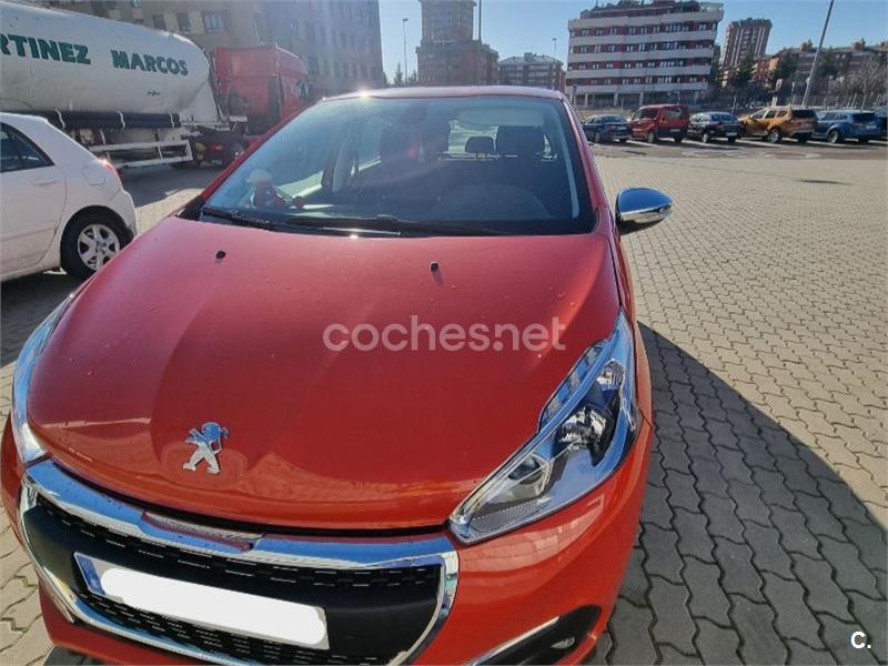 PEUGEOT 208 ALLURE 1.2L PureTech EAT6