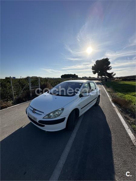 PEUGEOT 307 1.6 HDi 90 XR Clim Plus