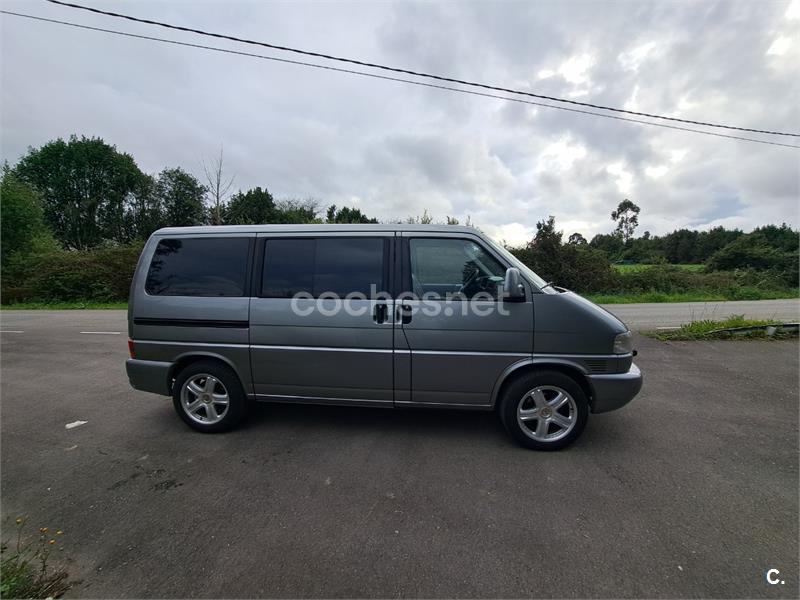 VOLKSWAGEN Multivan 2.5TDI