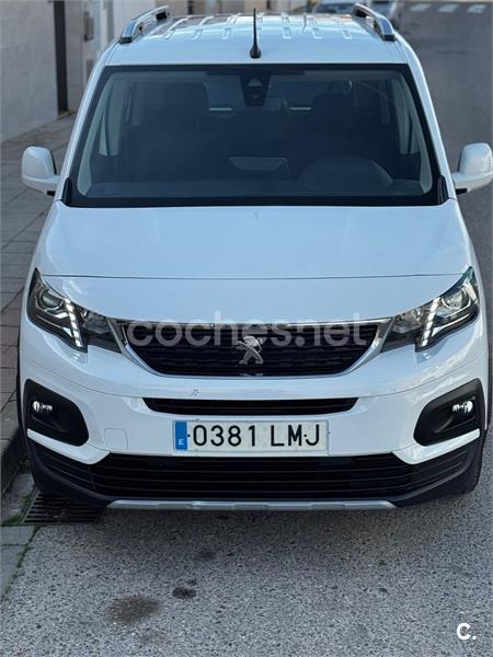 PEUGEOT Rifter Allure Pack Standard BlueHDi