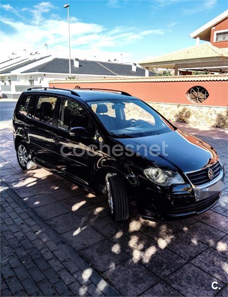 VOLKSWAGEN Touran 1.9 TDI Edition