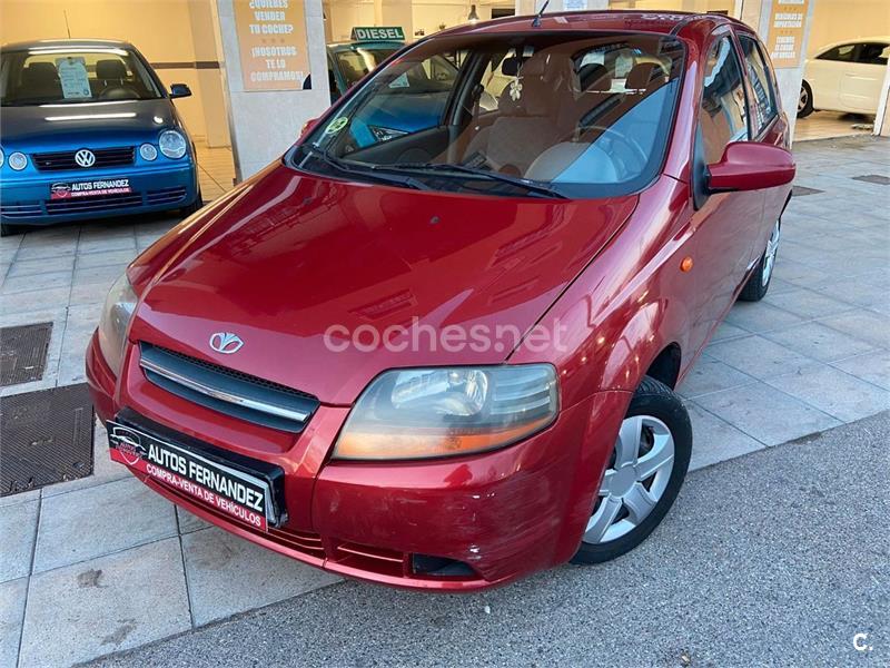 DAEWOO Kalos 1.4 SR 16v ano modelo 2004