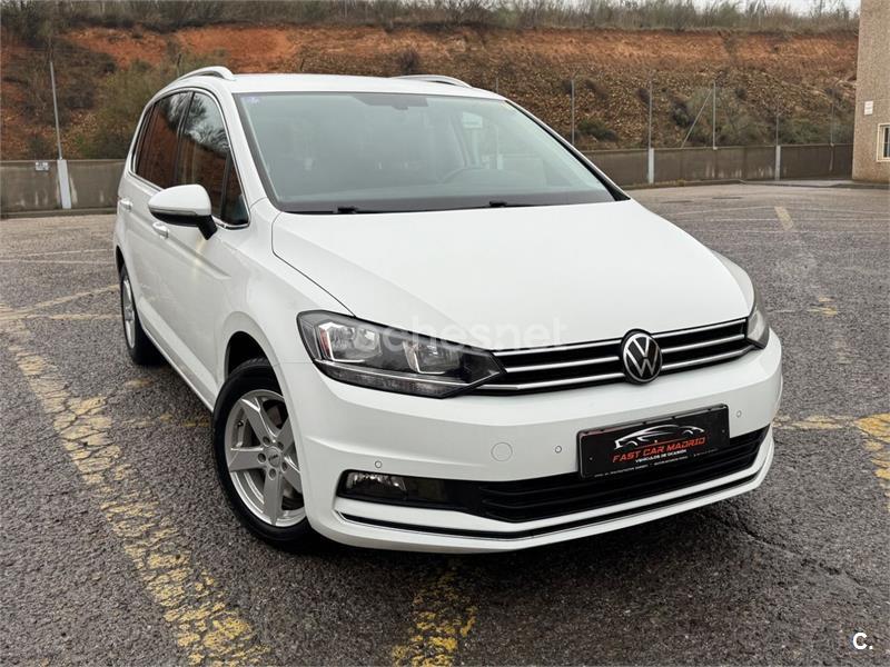 VOLKSWAGEN Touran Sport 1.5 TSI