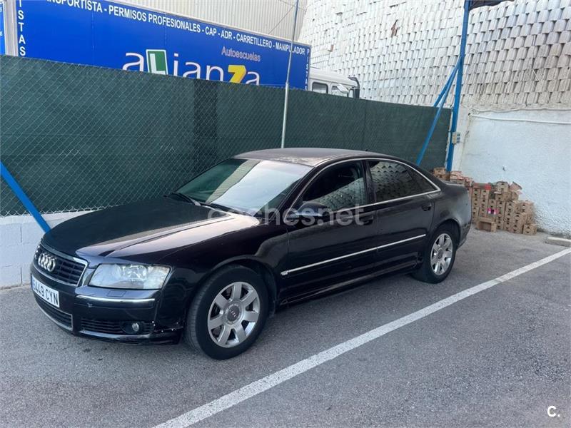 AUDI A8