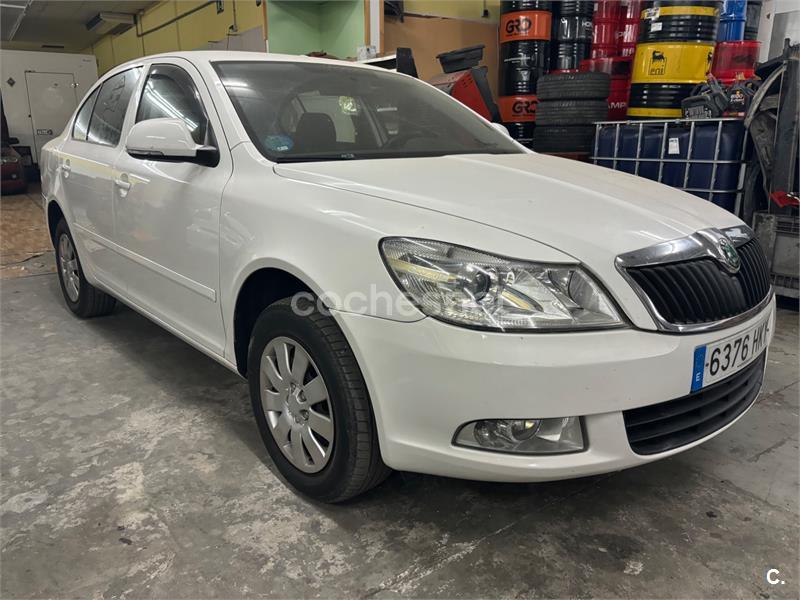 SKODA Octavia 1.6 MPi GLP Ambition