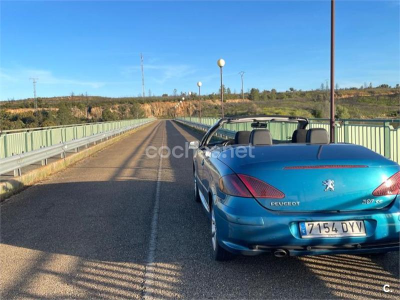 PEUGEOT 307 CC 2.0 HDi 136