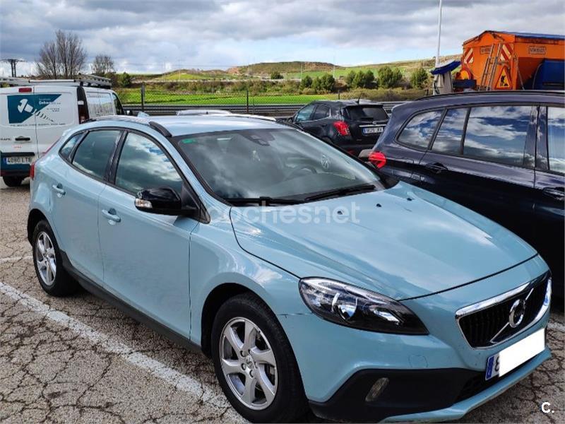 VOLVO V40 Cross Country 2.0 D2 Cross Country