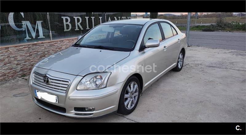 TOYOTA Avensis 1.8 VVTI SOL