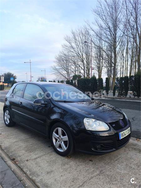 VOLKSWAGEN Golf 2.0.TDI DSG Highline