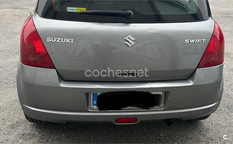 SUZUKI Swift 1.3 GL