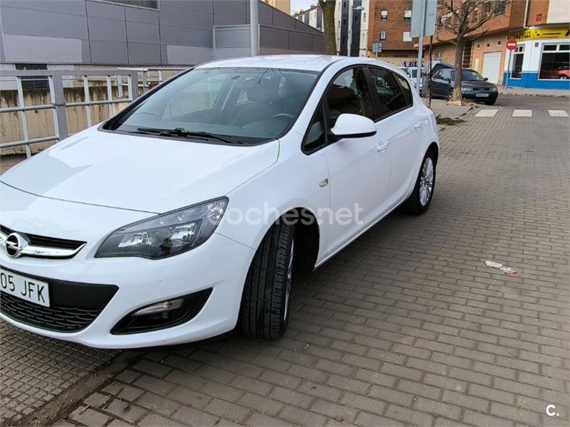 OPEL Astra 1.6 CDTi SS 110 CV Selective