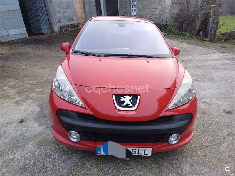 PEUGEOT 207