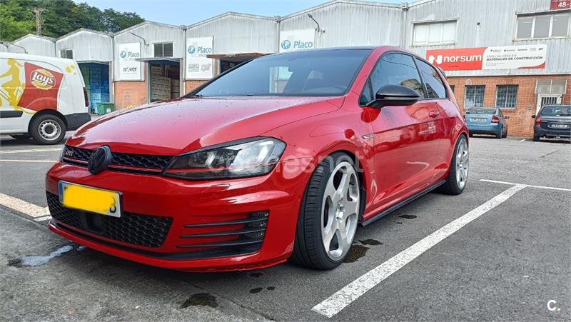 VOLKSWAGEN Golf GTI Performance 2.0 TSI DSG BMT