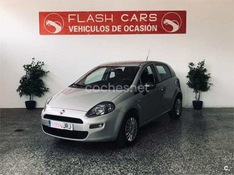 FIAT Punto 1.2 8v Easy SS Gasolina