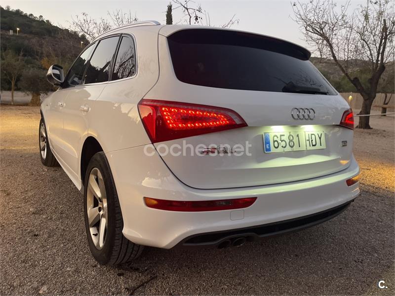 AUDI Q5 2.0 TDI quattro