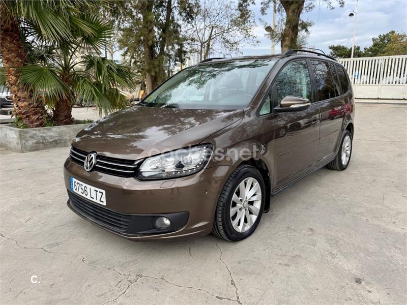 VOLKSWAGEN Touran 2.0 TDI DSG Sport