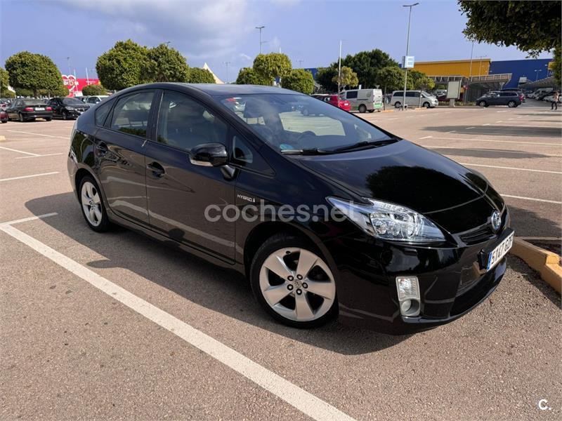 TOYOTA Prius 1.8 HSD EXECUTIVE