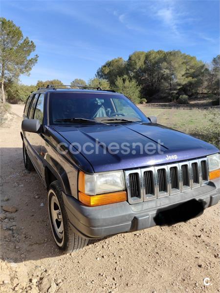 JEEP Grand Cherokee LAREDO 2.5TD