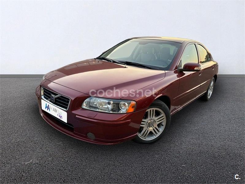 VOLVO S60 2.4D Momentum