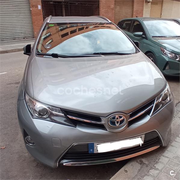 TOYOTA Auris Hybrid Advance Touring Sports