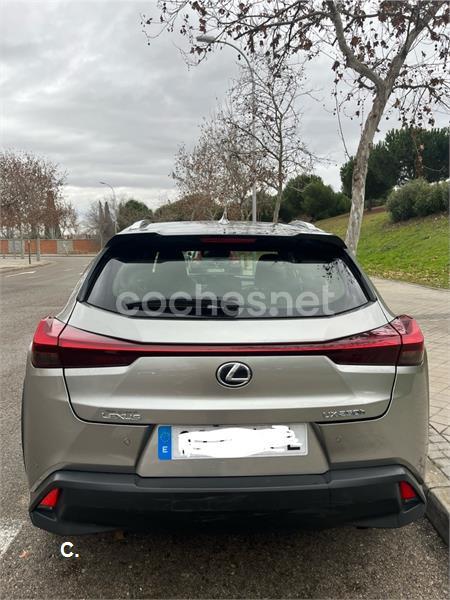 LEXUS UX 2.0 250h Style