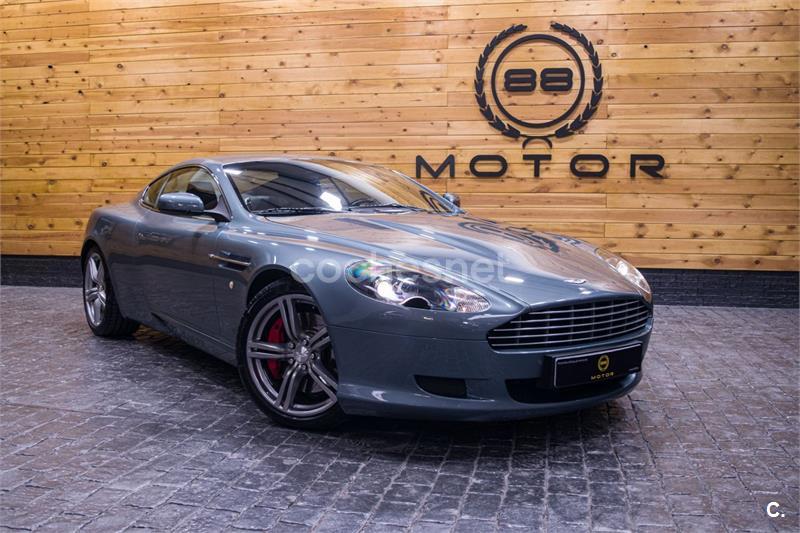 ASTON MARTIN DB9 Coupe Touchtronic 2