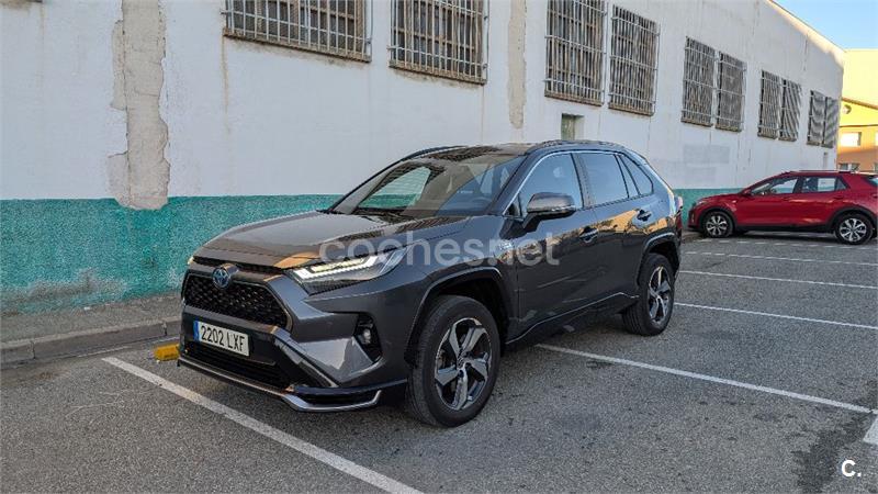 TOYOTA Rav4 2.5l PLUGIN 300PH eCVT Advance