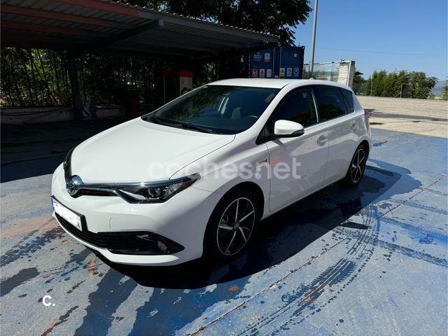 TOYOTA Auris 1.8 140H Hybrid Feel